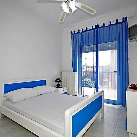 Hotel Elena *